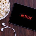 Everything Coming and Going From Netflix in March {LIST}