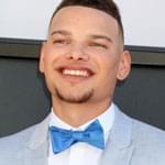 Watch Kane Brown’s Daughter Kingsley Laugh Hysterically As Her Dad Pretends To Fall {VIDEO}