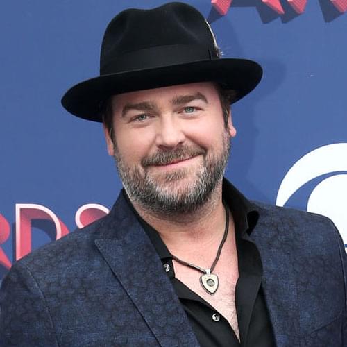 Lee Brice Plays Acoustic Concert By The Fire | CMT Campfire Sessions