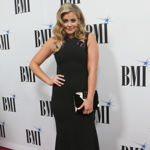 Lauren Alaina Tests Positive for COVID-19: “I am Quarantining and Trying to Get Better!”