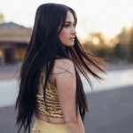 Did Kacey Musgraves Perform Naked on “Saturday Night Live”?