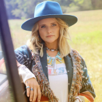 Miranda Lambert Jumps on TikTok’s “Teenage Dirtbag” Trend