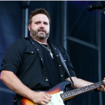 Was Randy Houser’s Performance at a Music Festival Interrupted by a UFO? [PICS]