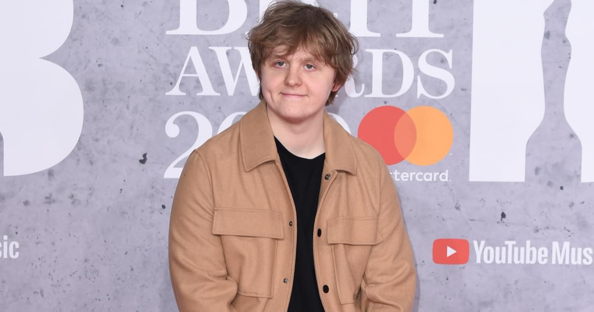Lewis Capaldi Gives Up Touring ‘For The Foreseeable Future’