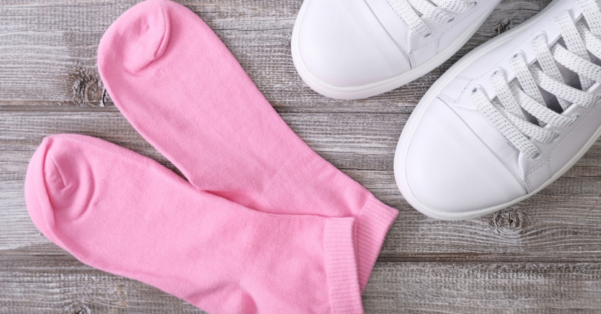 How to Put on Socks and Shoes is the Latest TikTok Debate “Sock, Sock
