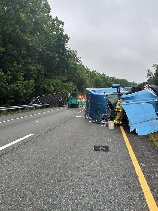 Tractor Trailer Crash Close NB I-270 In Frederick County During Morning Rush Hour Tractor Trailer Crash Close NB I-270 In Frederick County During Morning Rush Hour