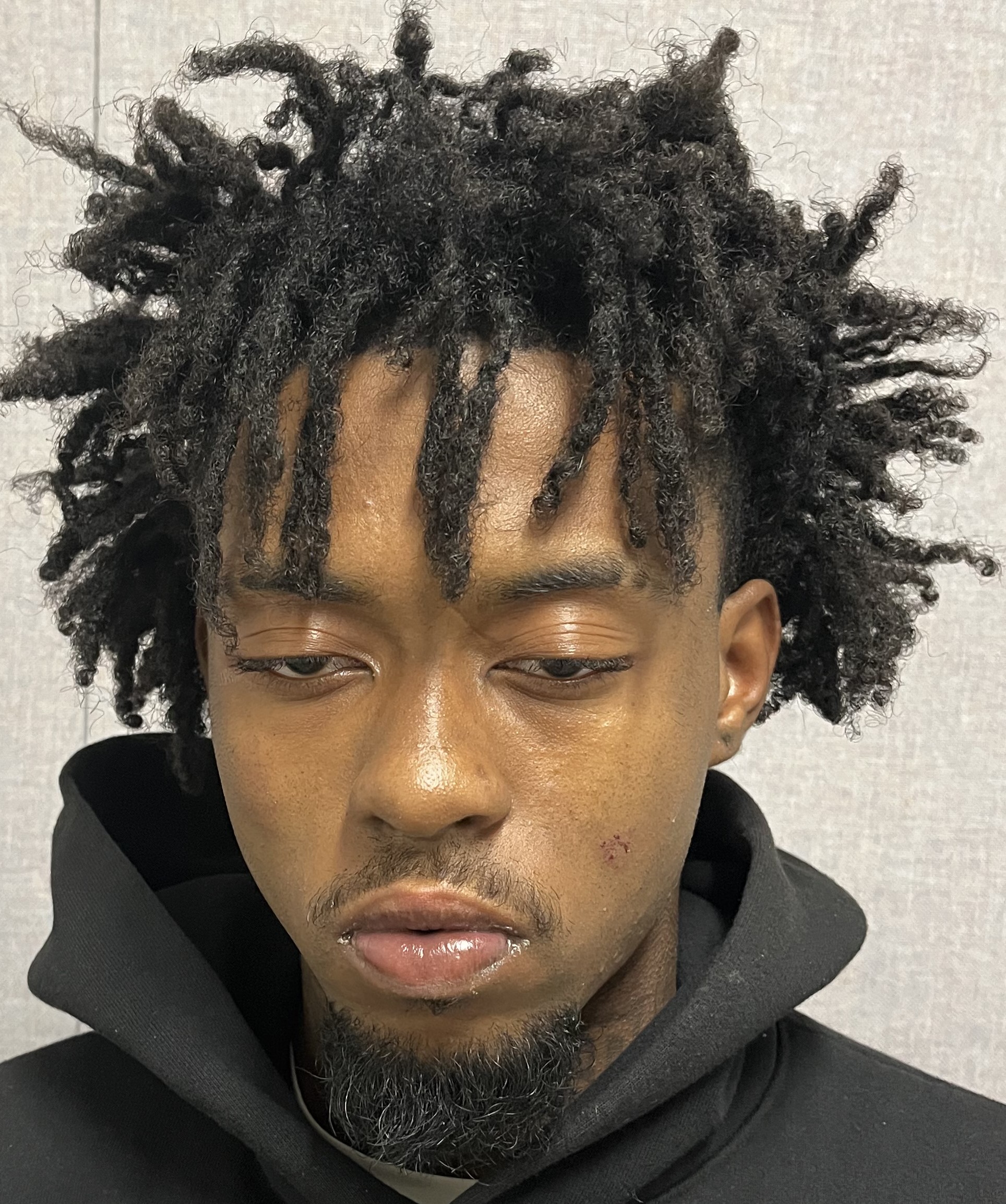 Facebook Marketplace Sale Ends in Attempted Carjacking in Gaithersburg; Three Arrested Facebook Marketplace Sale Ends in Attempted Carjacking in Gaithersburg; Three Arrested