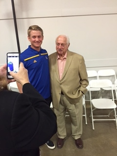 LASORDA MEETS ROADRUNNERS