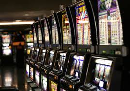 deputies raid illegal oildale casino