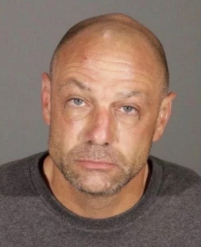 deputies search for man who allegedly flashed handgun