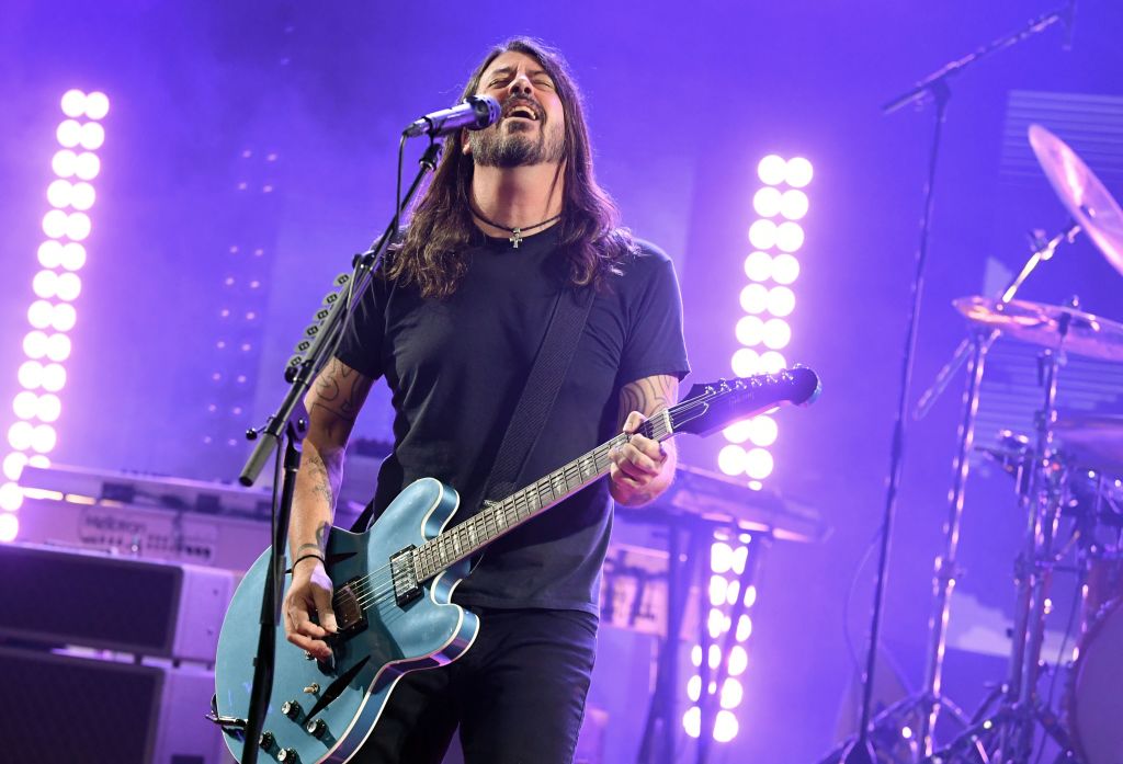 Covid Infection Causes Foo Fighters To Postpone Forum Show