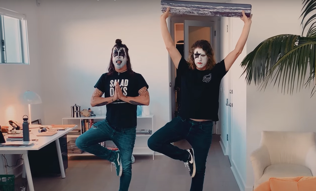 Watch Dave Grohl Cover KISS In Full Makeup To Close Out His Hanukkah Series