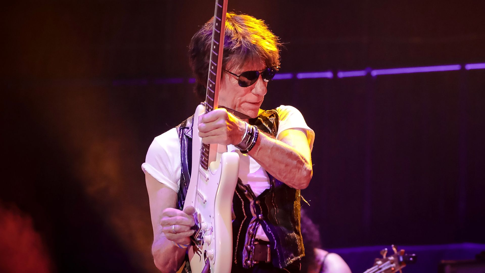 Jeff Beck Announces Los Angeles Shows