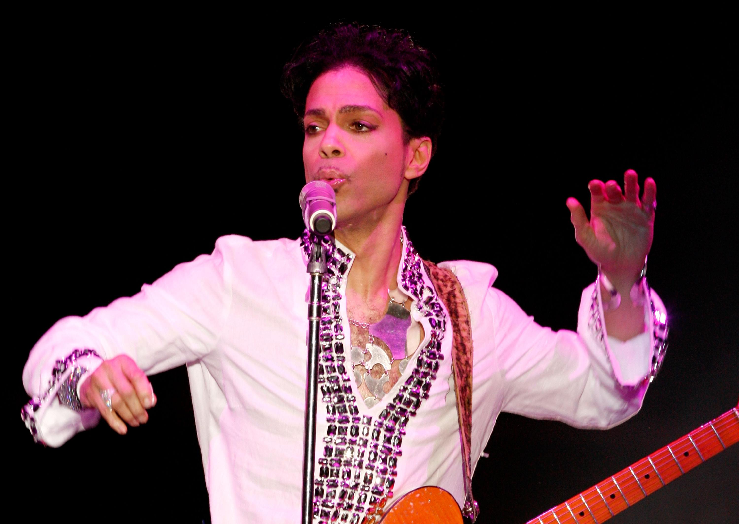 Prince’s Estate and Sony Music Announce Deal For 35 Albums