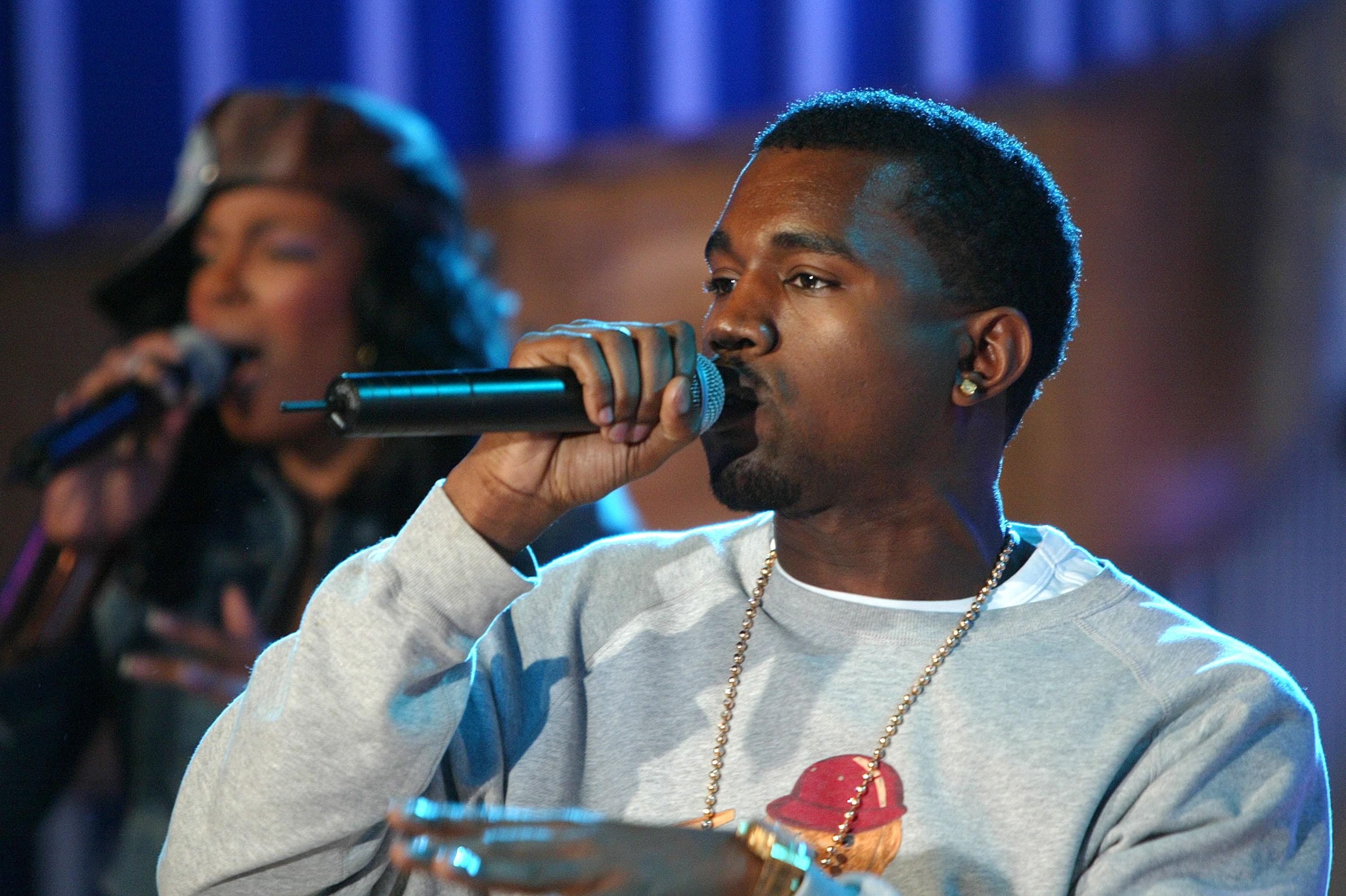 Def Jam Pulls Kanye West’s The College Dropout From Apple Music