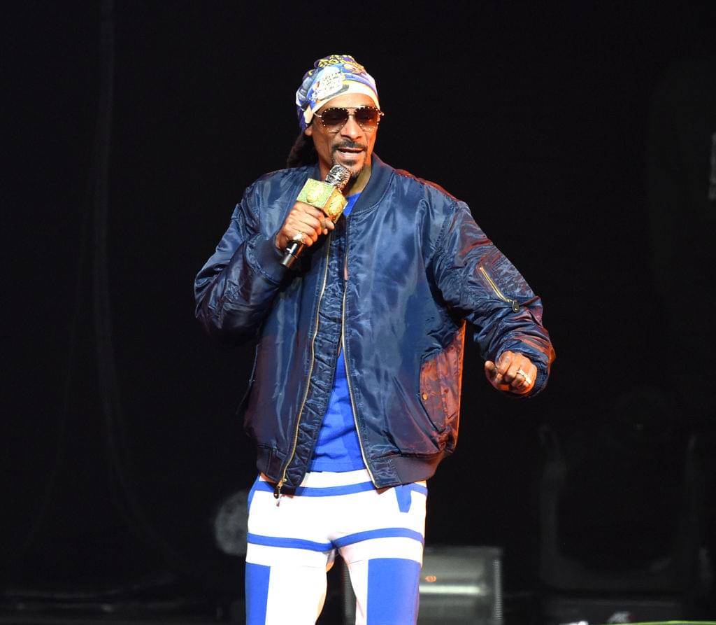 Snoop Dogg Offers To Adopt Abandoned Dog Named Snoop