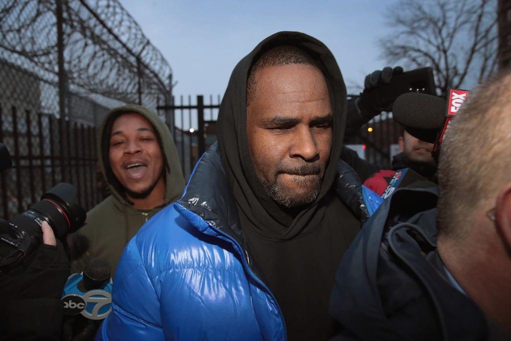 R. Kelly Might Go Back To Jail Over Unpaid Child Support Payments