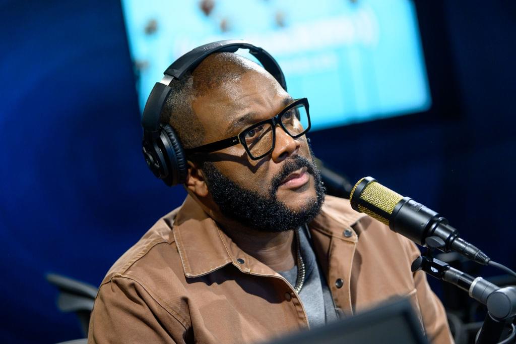 Tyler Perry Dissed By Fans For Not Having Writers