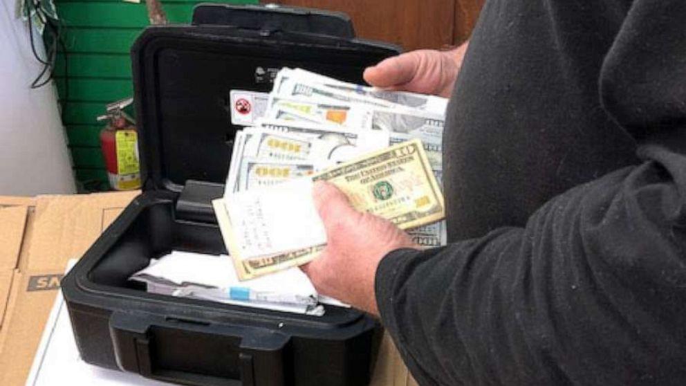 Michigan Man Finds $43,000 in a Thrift Store Couch