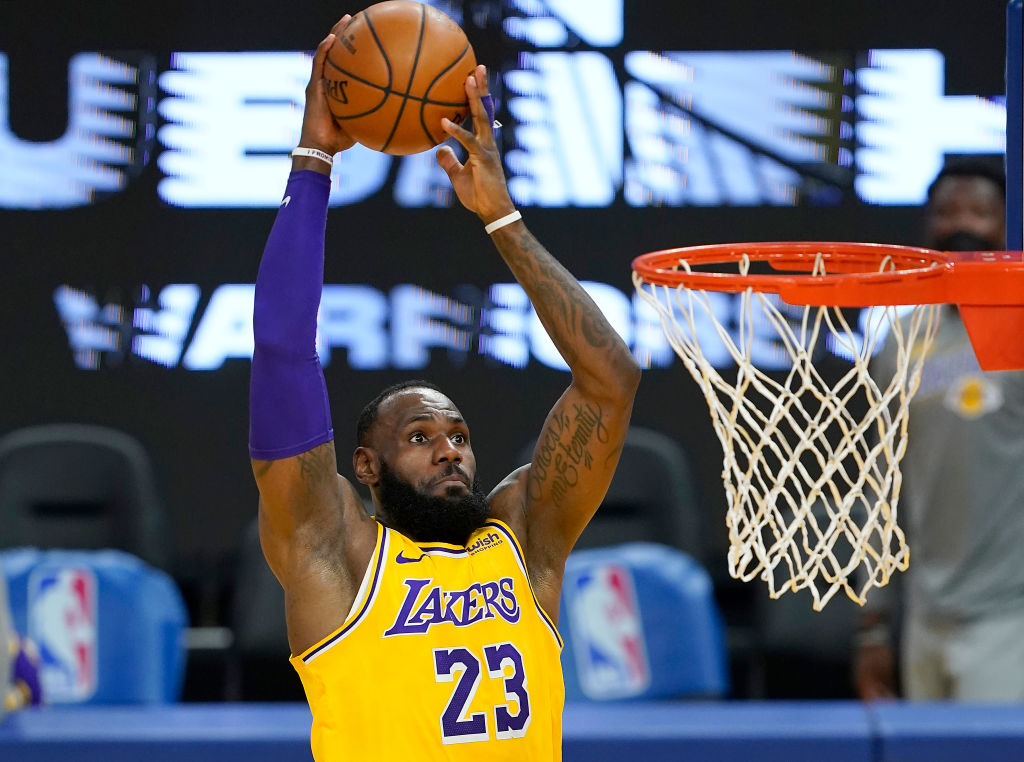 LeBron James Will Reportedly Change Back To No. 6 Jersey Following ‘Space Jam’ Release