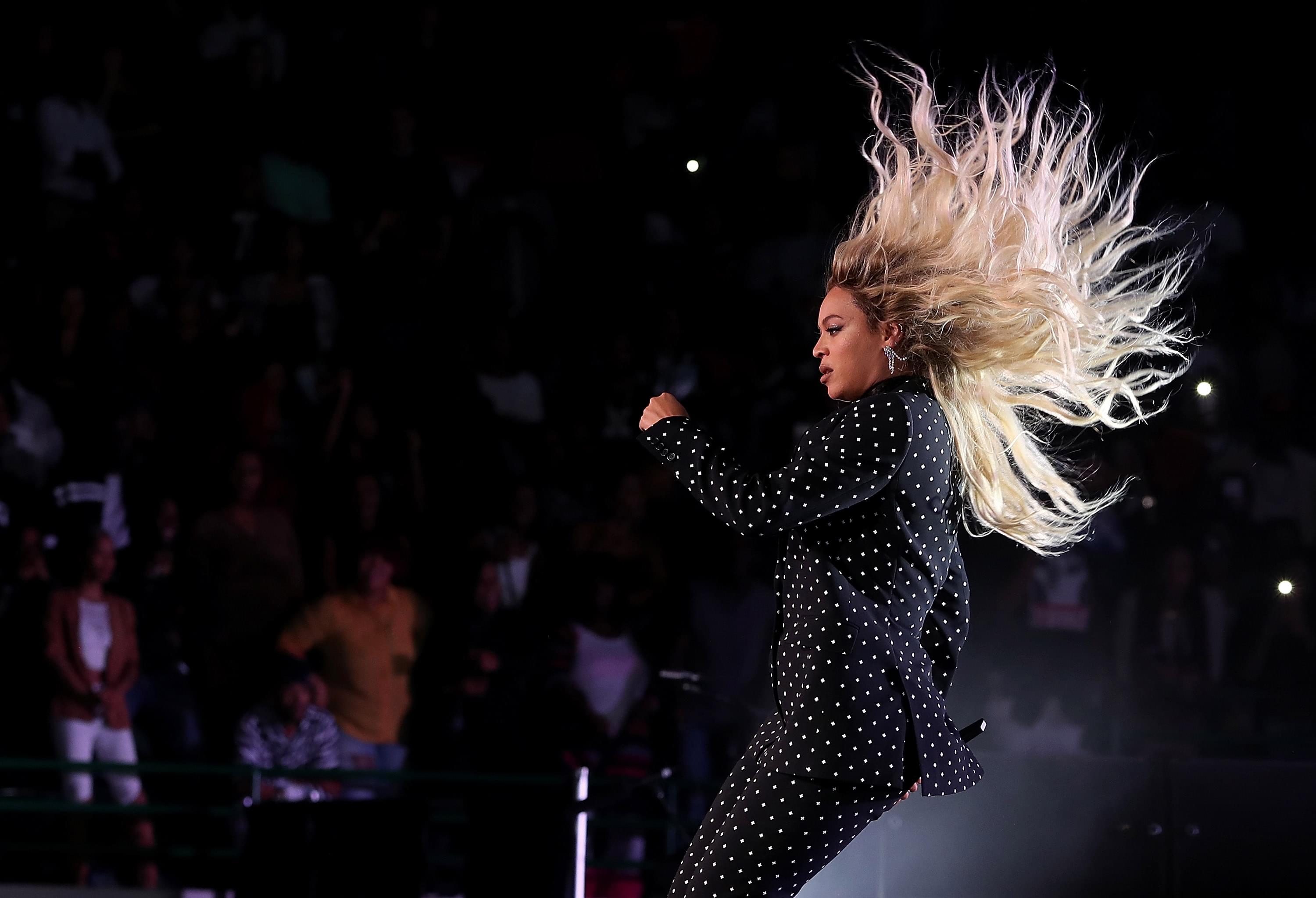 Beyonce & Kendrick Lamar Said To Headline Coachella 2017