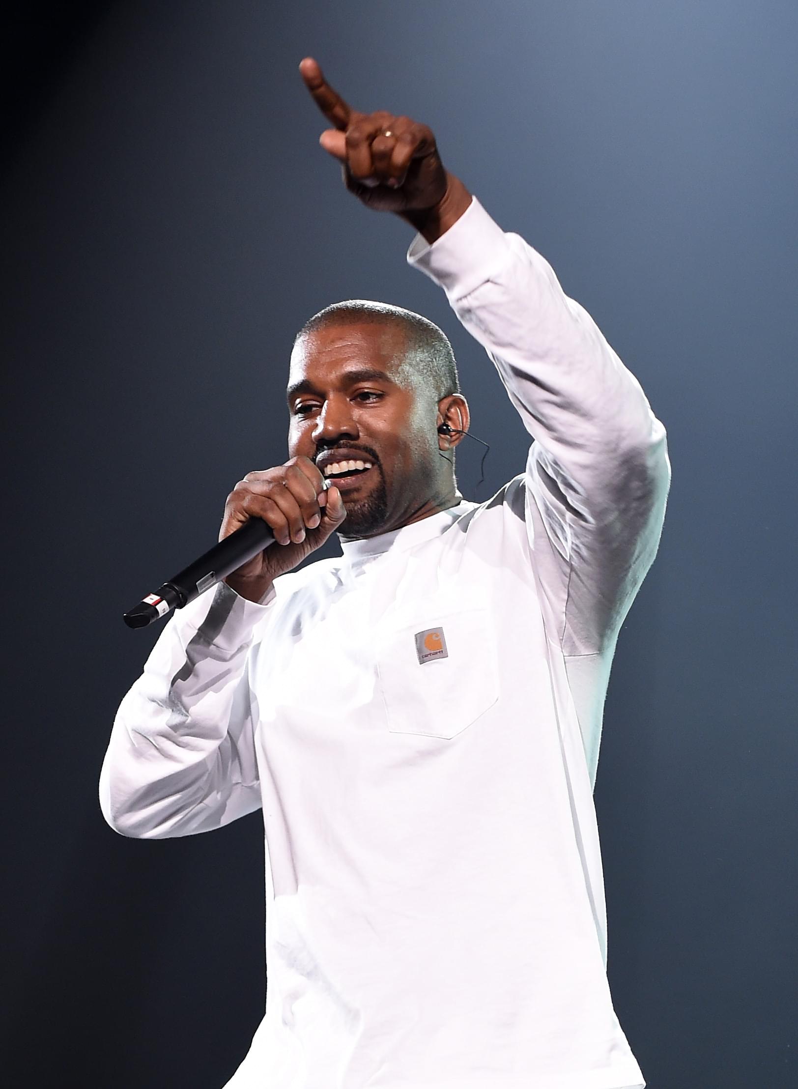 Kanye West Addresses His Meeting With Donald Trump In A Series of Tweets