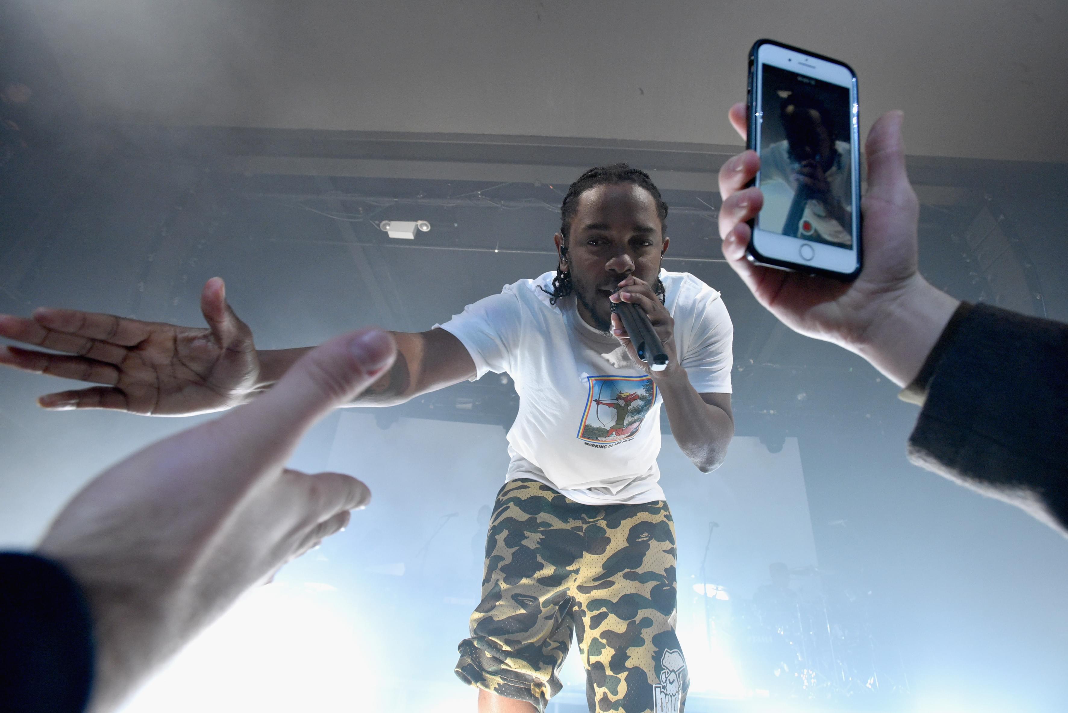 Kendrick Lamar’s “HUMBLE.” Is Already Making Major Moves On The Charts [LOOK]