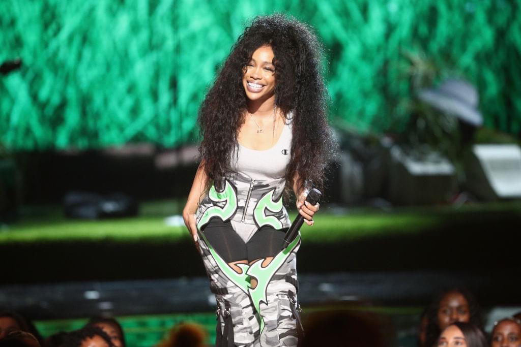 SZA Delivers New ‘Supermodel’ Visual