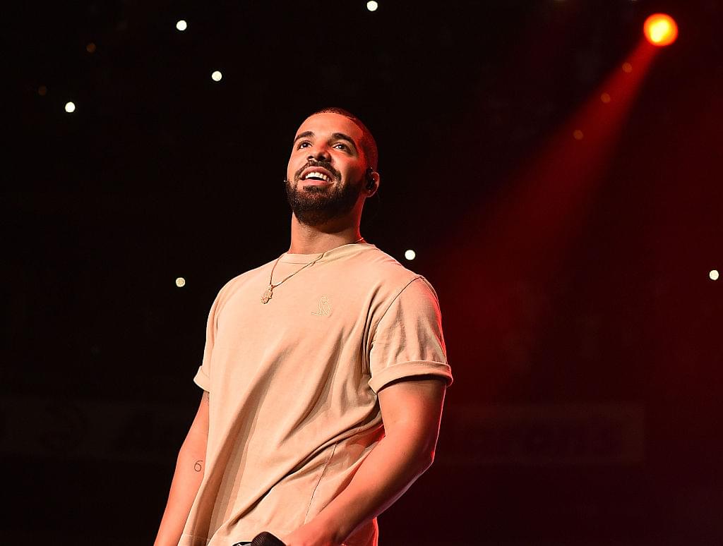 Drake Surprises Fans With Jorja Smith For ‘Get It Together’ Performance