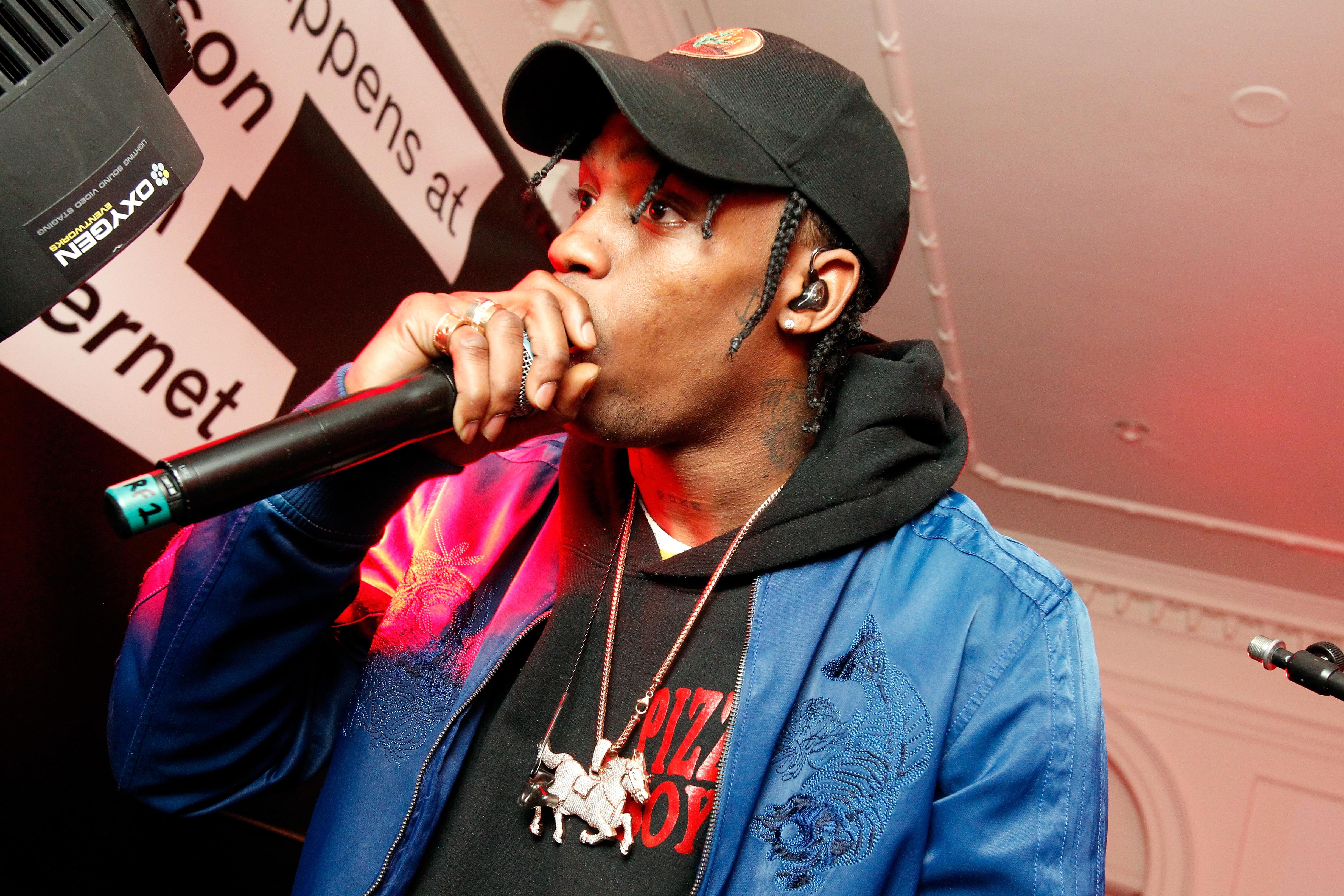 Travis Scott “Goosebumps” ft. Kendrick Lamar Is Officially Gold