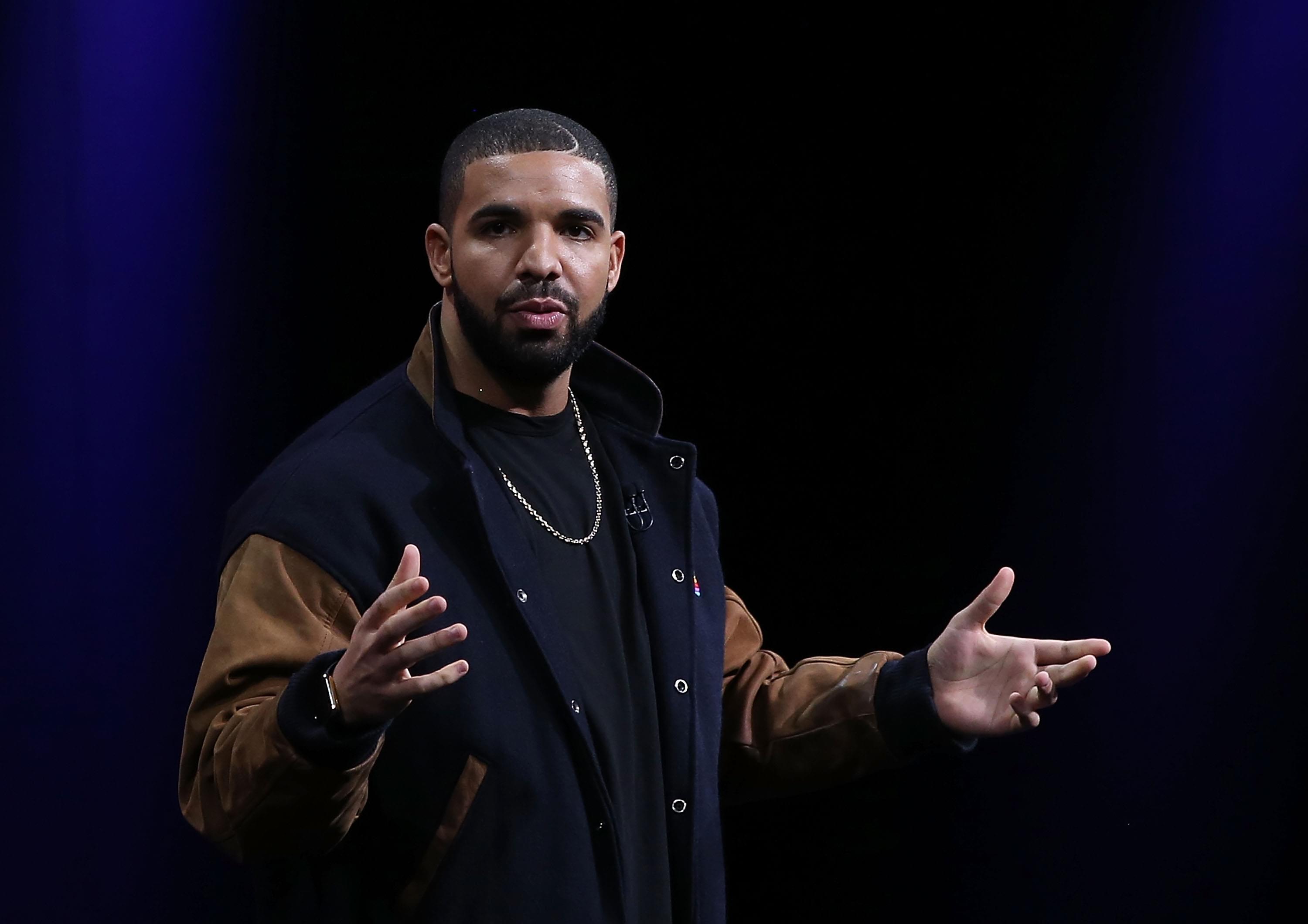 Drake Bought $750 Worth Of Chicken In London