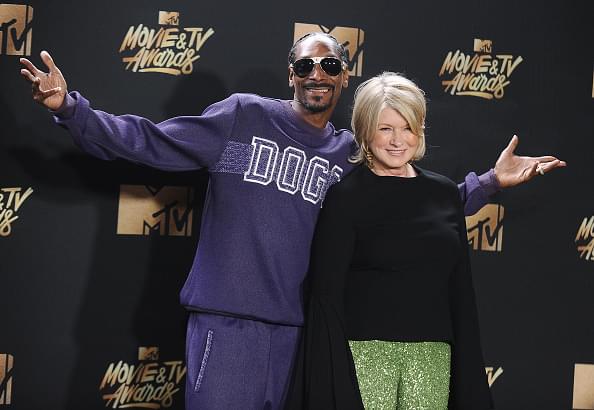 Snoop Dogg & Martha Stewart Recreate Sensual Scene From The Movie “Ghost”