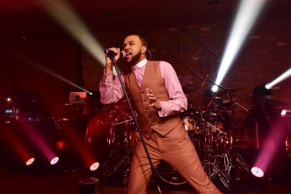 Jidenna Performs ‘Bambi’ on The Late Show