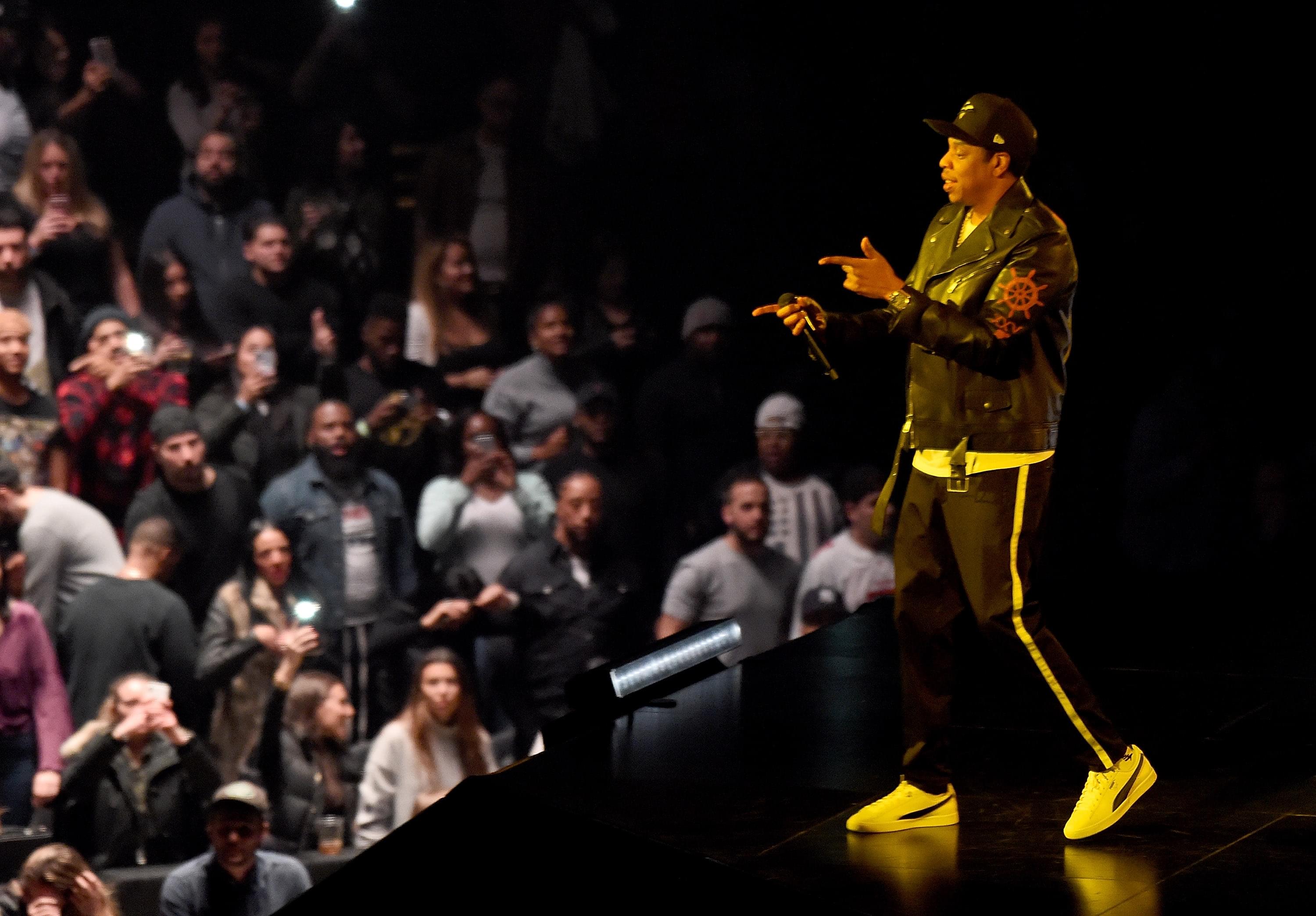 Jay Z Stops His Concert To Share A Special Moment With Cancer Survivor