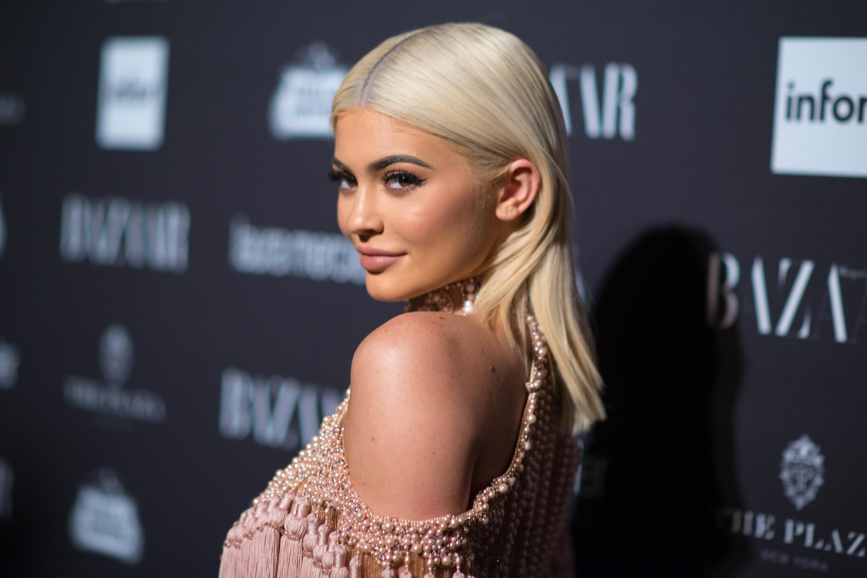 Kylie Jenner Reportedly Taking Birthing Classes