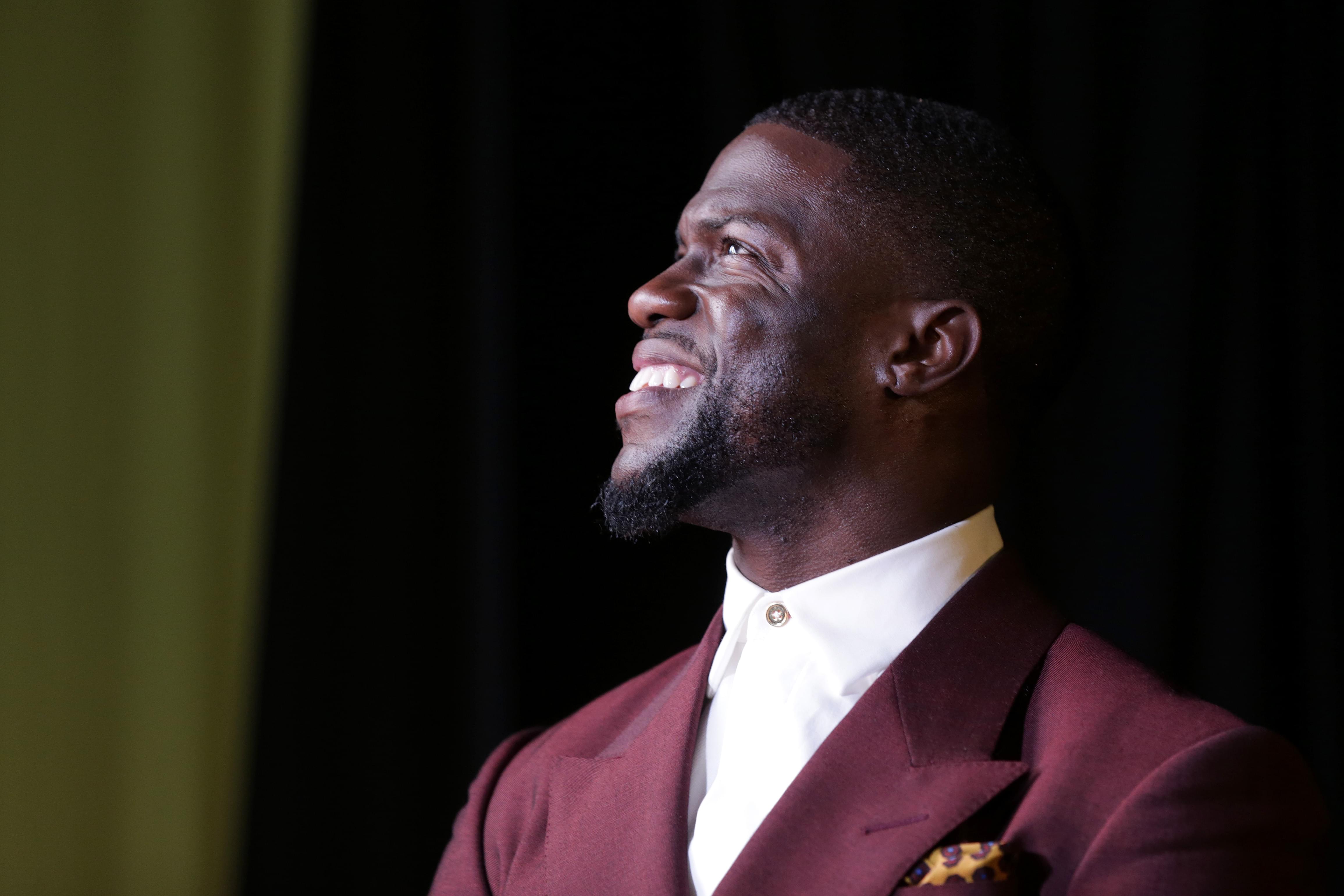 Kevin Hart Issues Out Hurricane Harvey Challenge [WATCH]