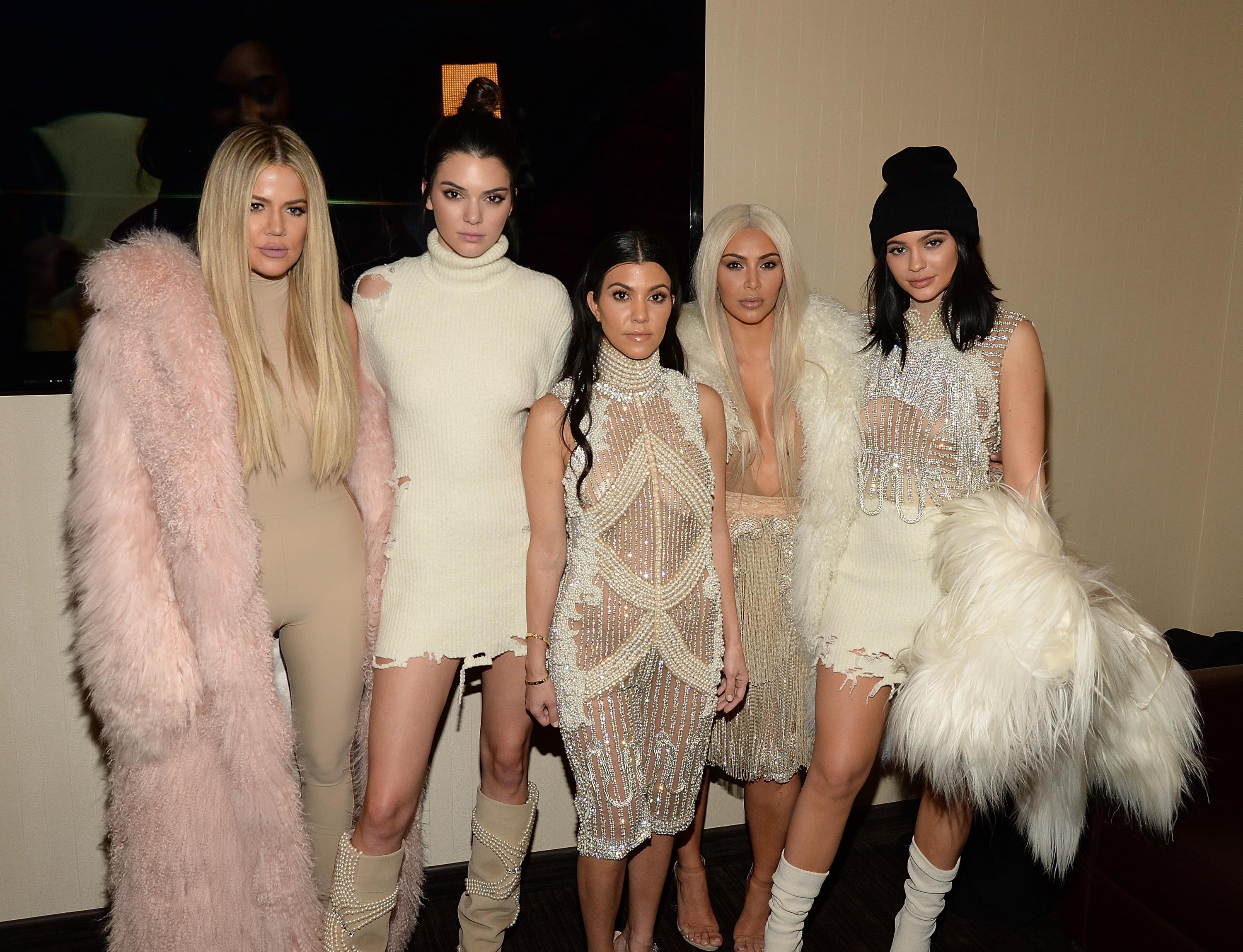 A Woman Appeared At The Kardashian’s DASH Store With A Knife! [WATCH]