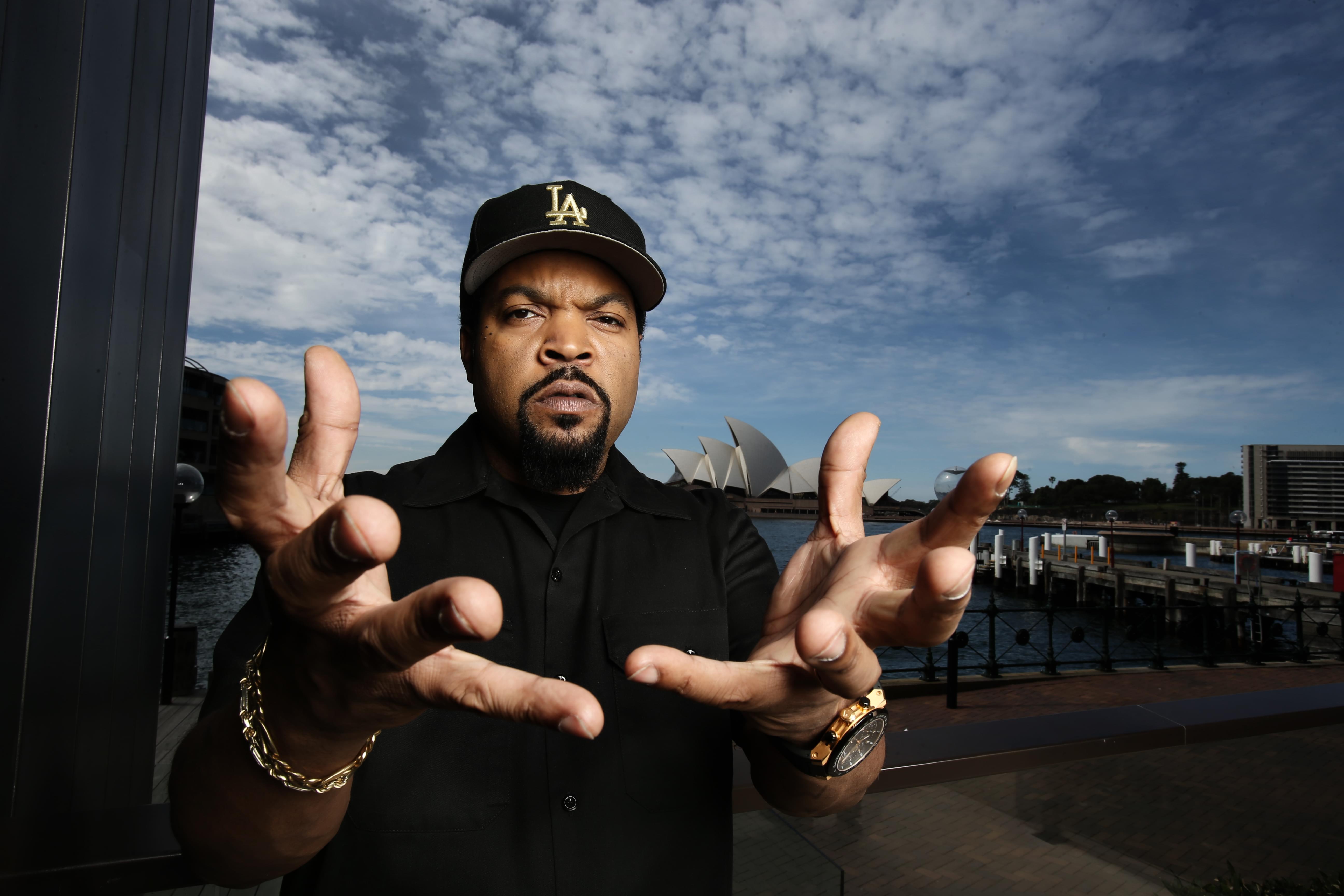 Does This Meeting With Ice Cube Confirm That LeBron James Is Coming To L.A.? [WATCH]