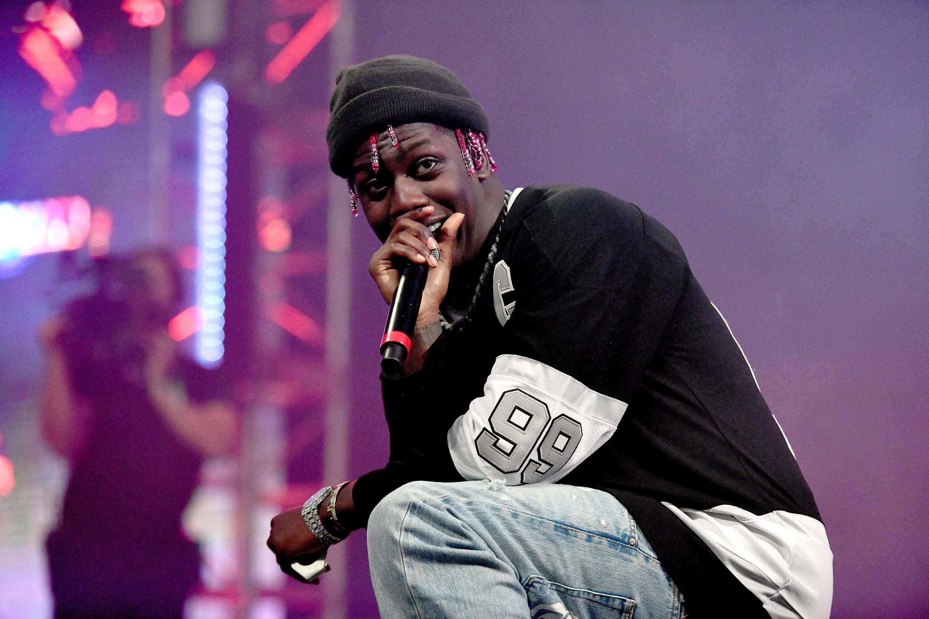 Lil Yachty Claps Back at a Twitter Troll