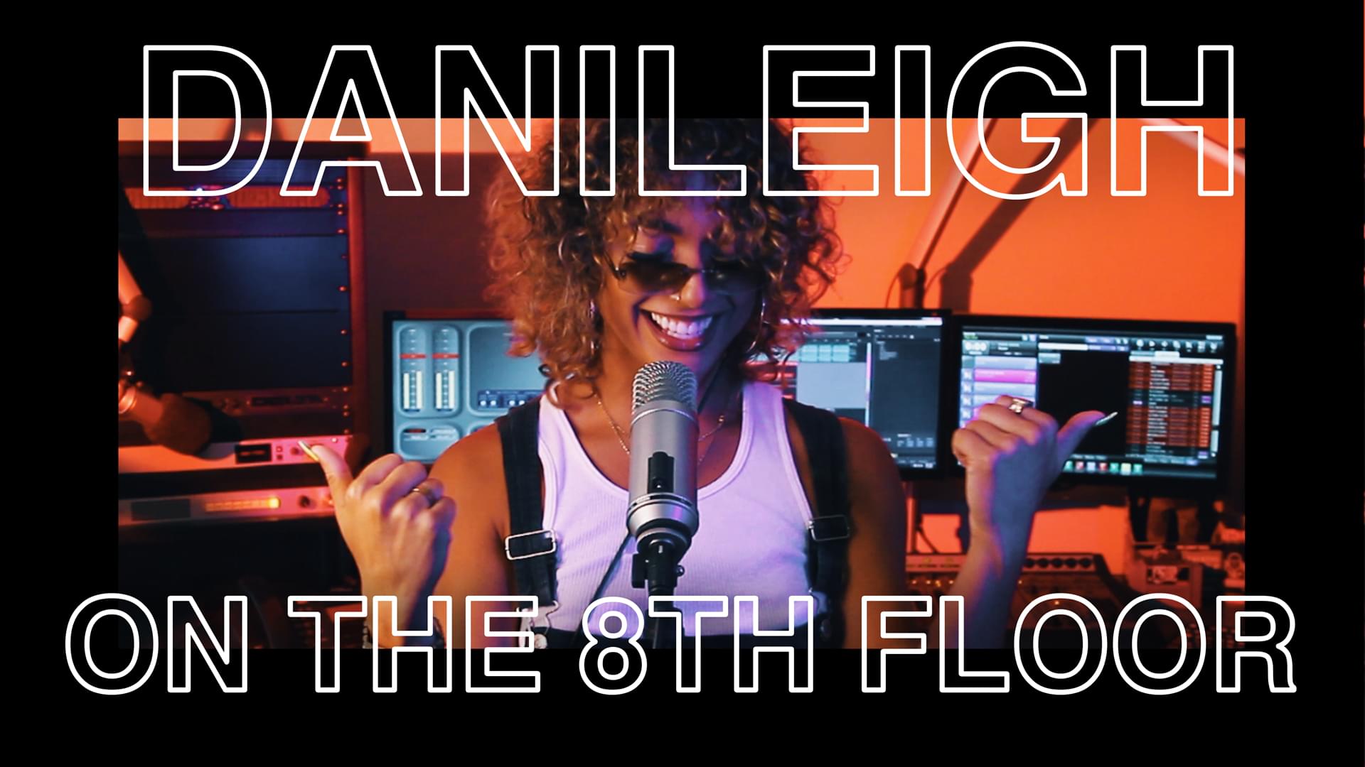 DaniLeigh Performs “Lil Bebe” LIVE | ON THE 8TH FLOOR