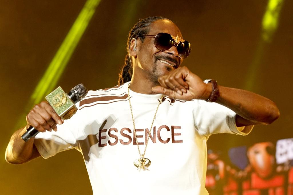 Snoop Dogg Expected To Drop ‘From Crook To Cook’ Cookbook