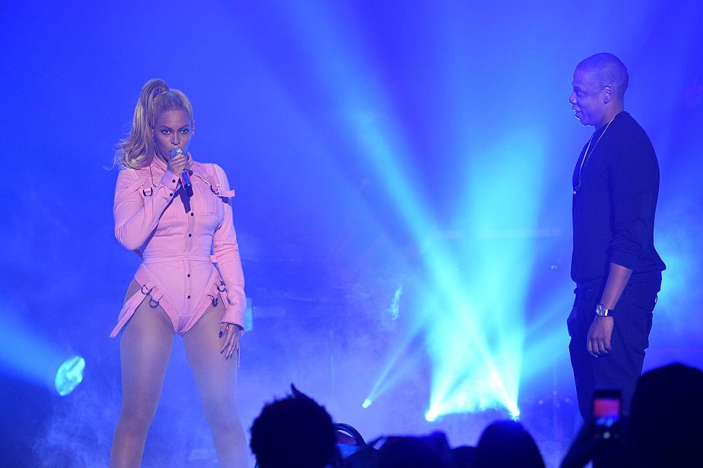 Man Rushes The Stage During Beyonce & Jay-Z’s ‘On The Run II’ Atlanta Show