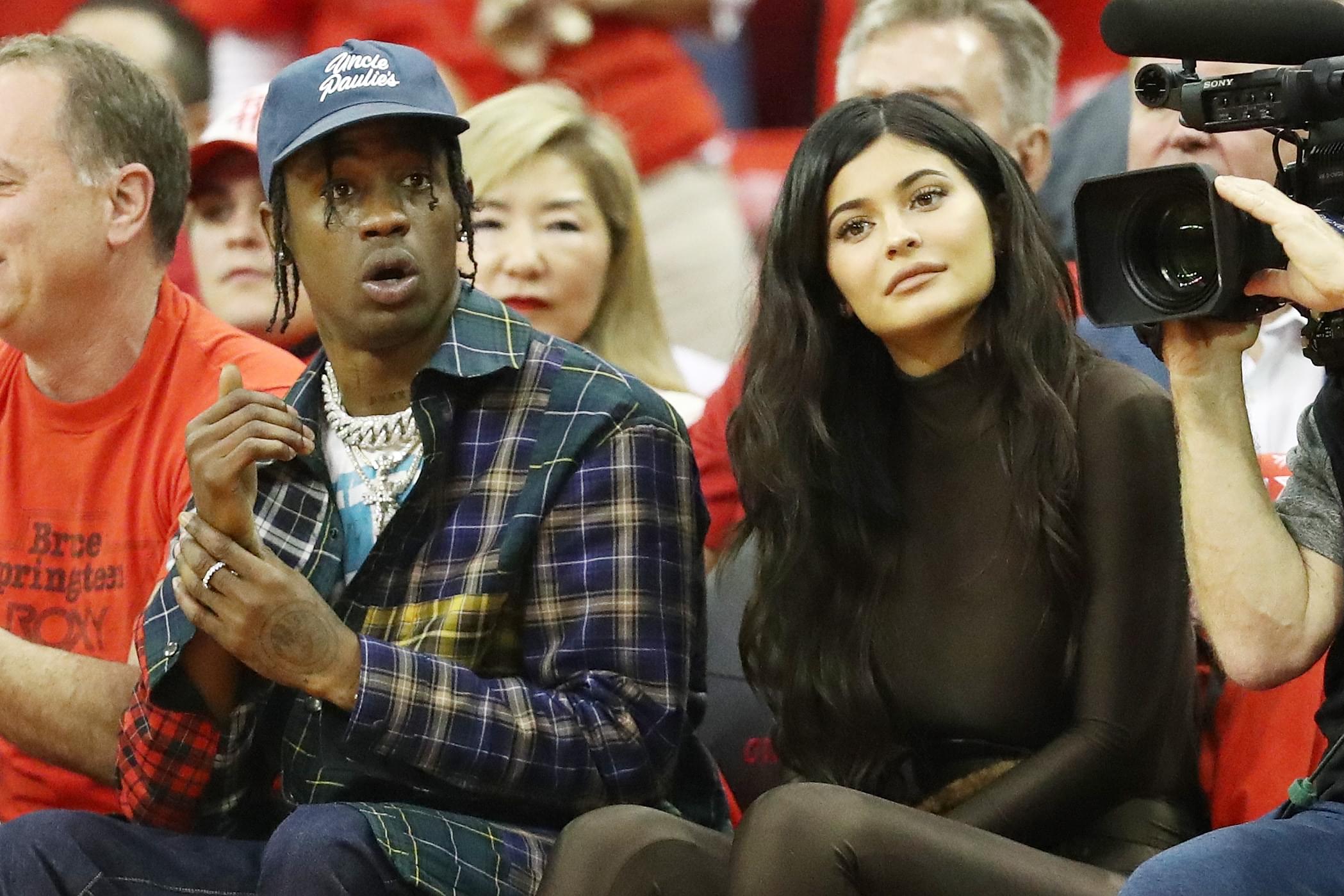Travis Scott Orders “Secret Service-Style” Security Guards For Family