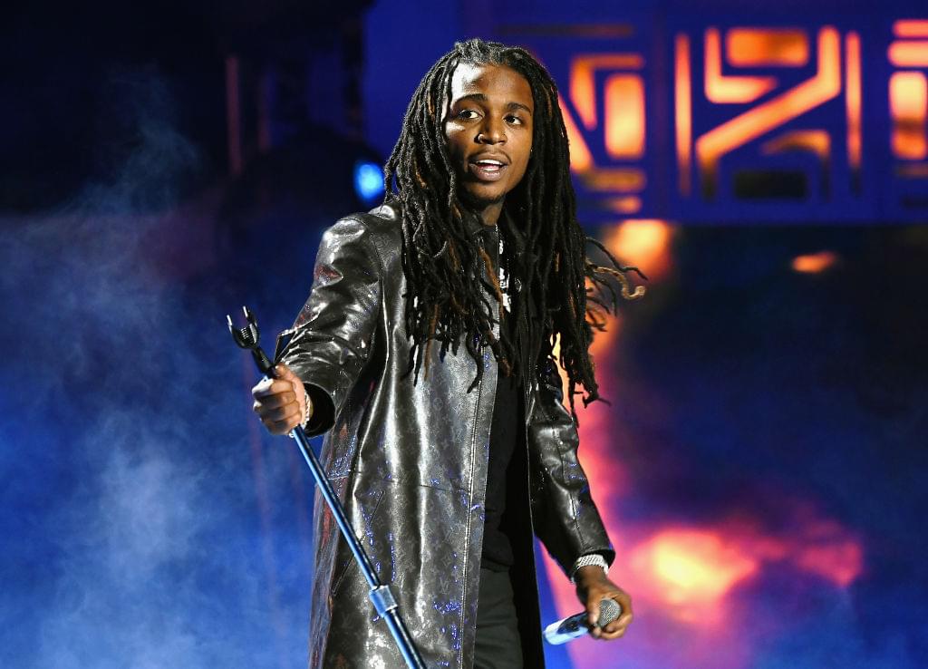 “The King Of R&B” Debate: Jacquees VS Everybody
