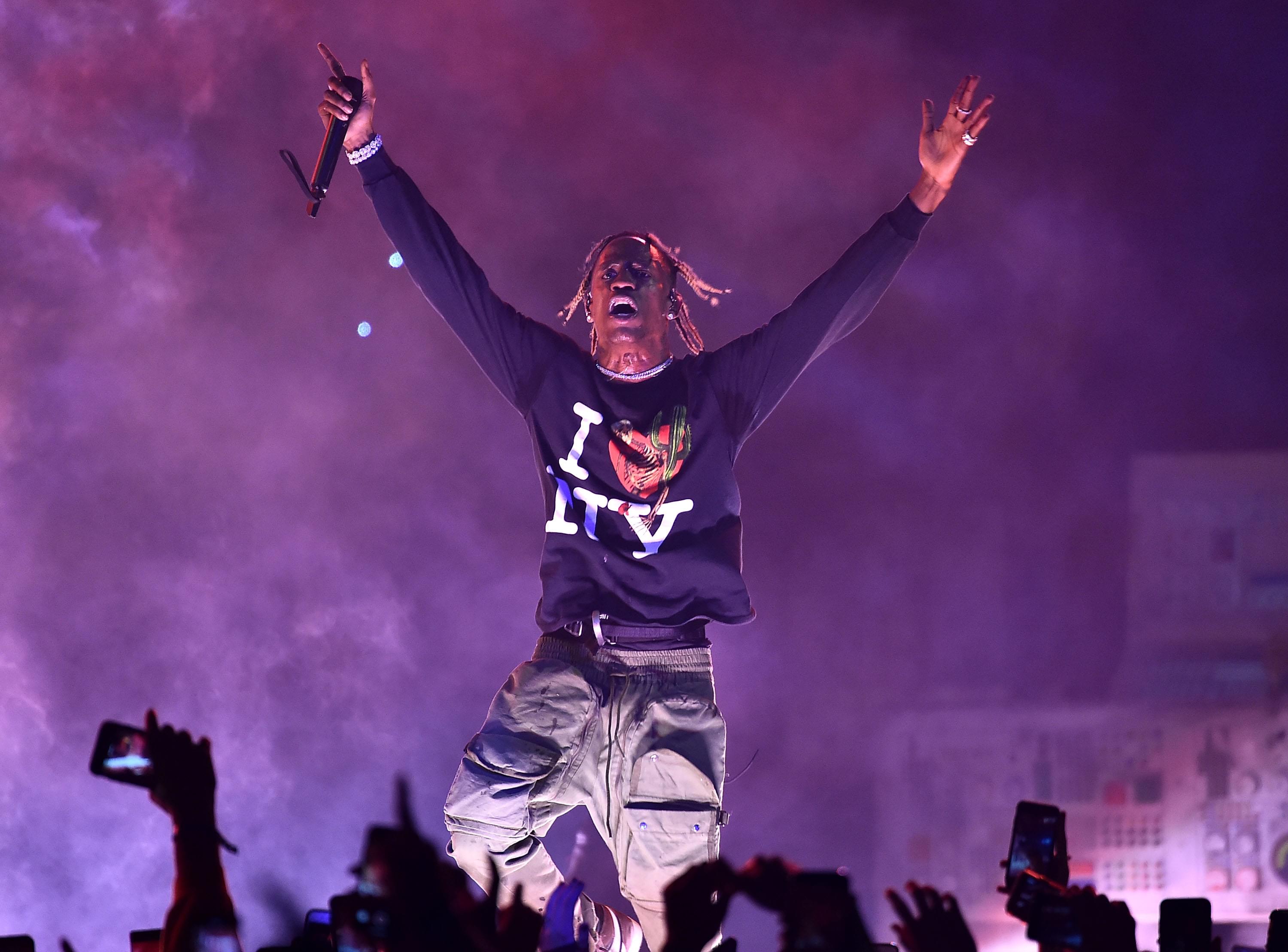 Travis Scott To Perform Super Bowl Half-Time Show With Maroon 5