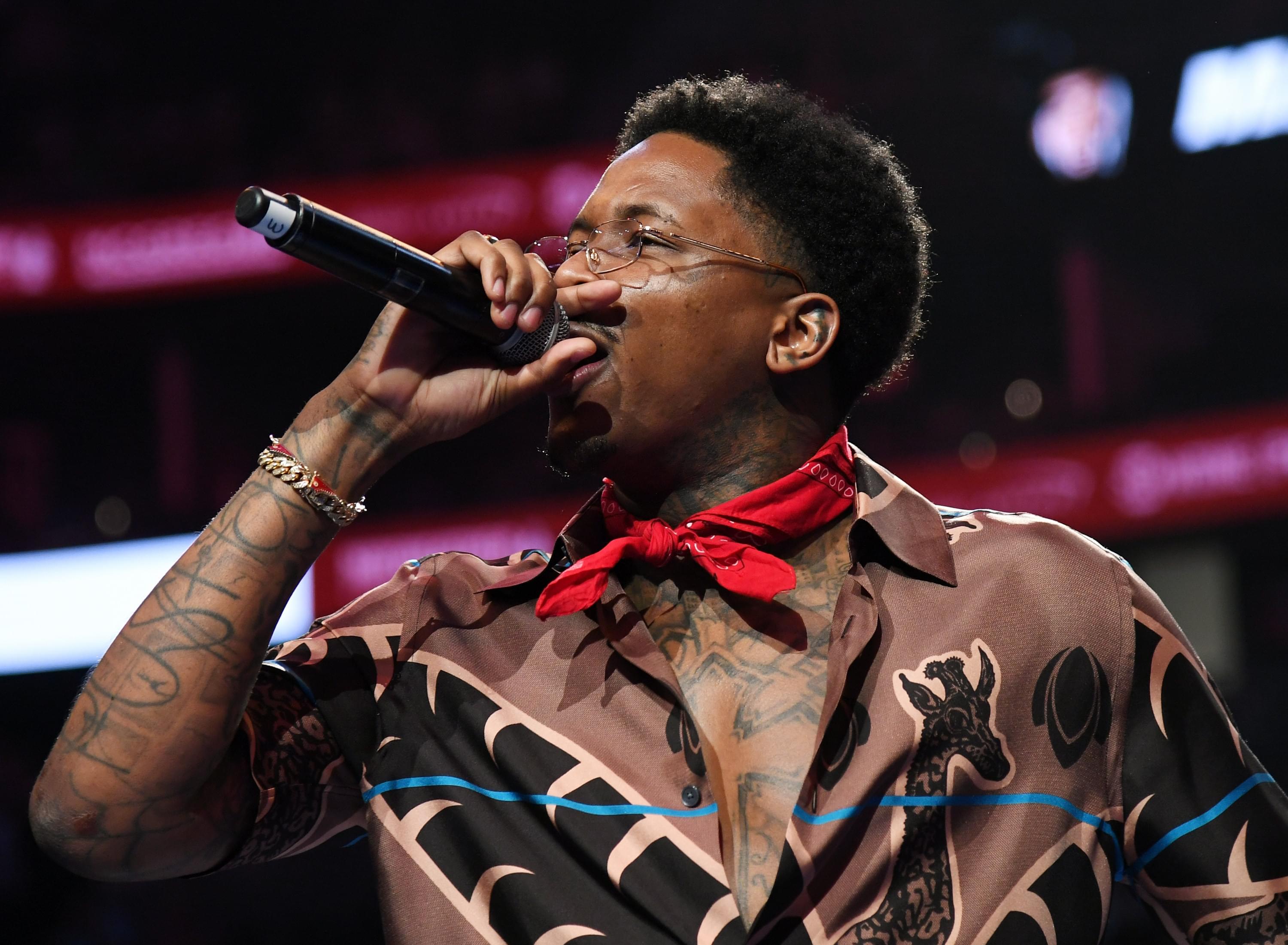 YG Responds to Fan on Twitter Who Fainted At His Show