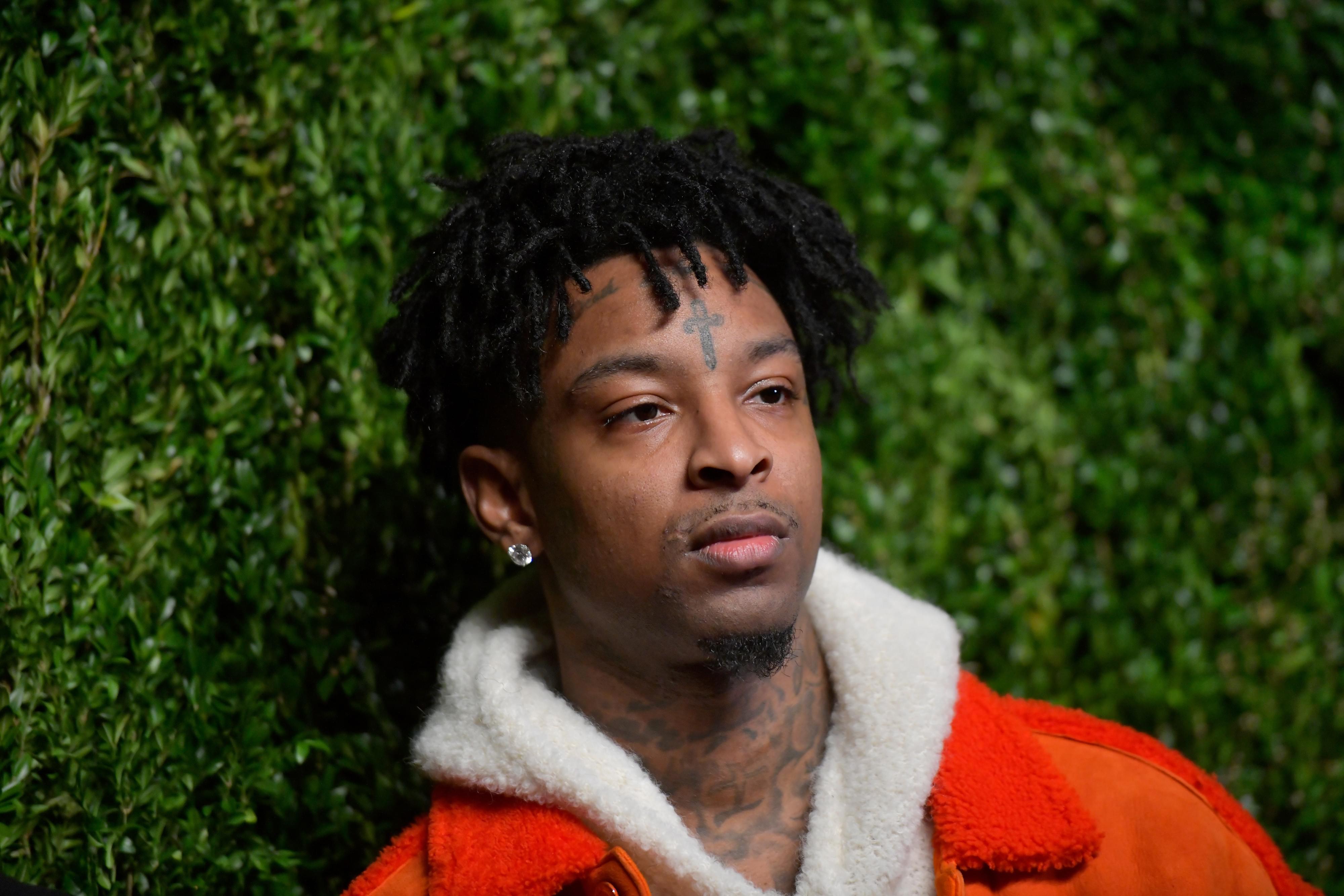 21 Savage Helps Out Kids WIth Back To School Drive