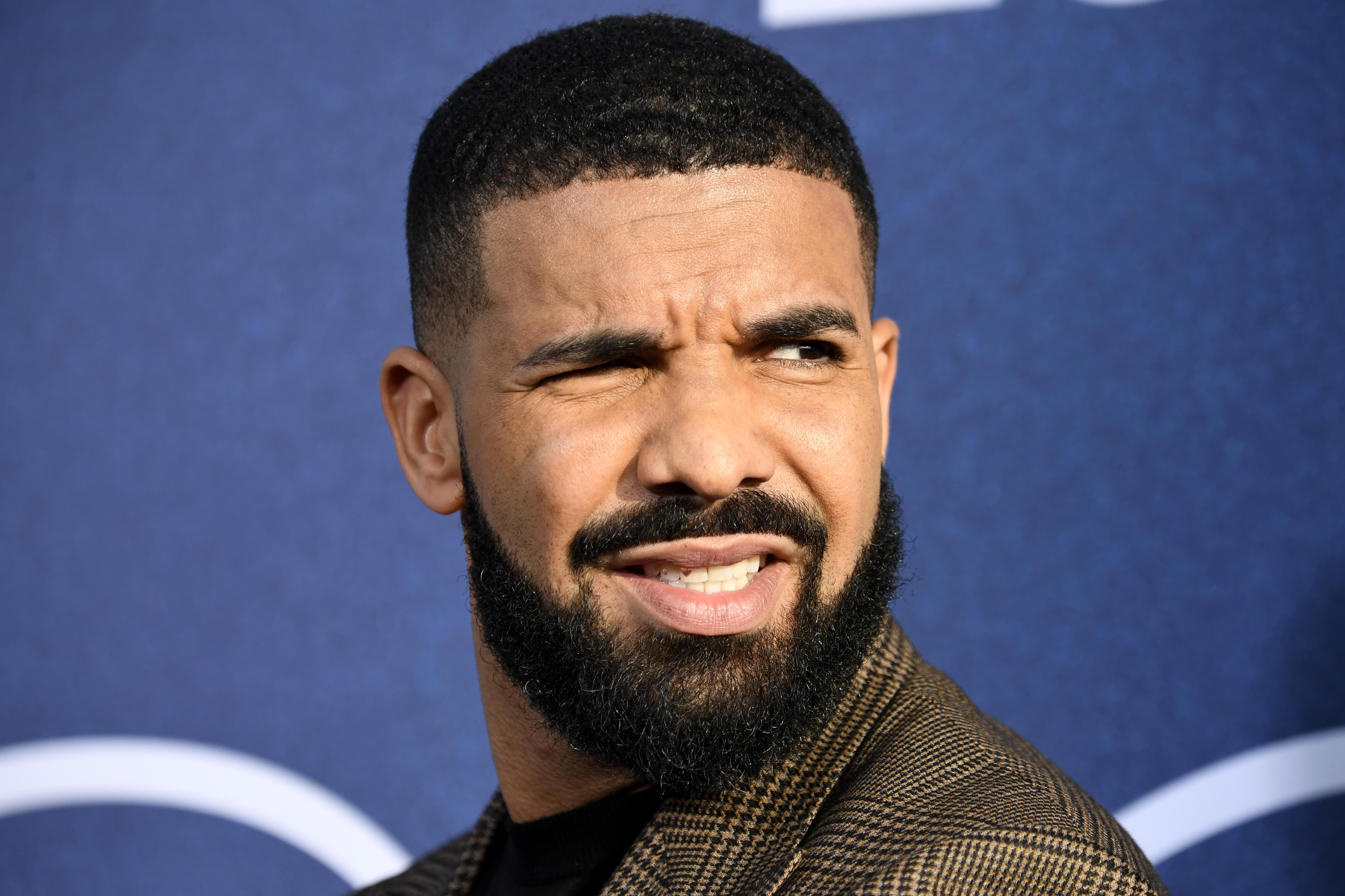 Drake Exposes Fraudulent Wedding Page