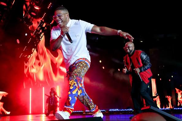 Nelly Yanked Off Stage By An Eager Fan In Palm Springs