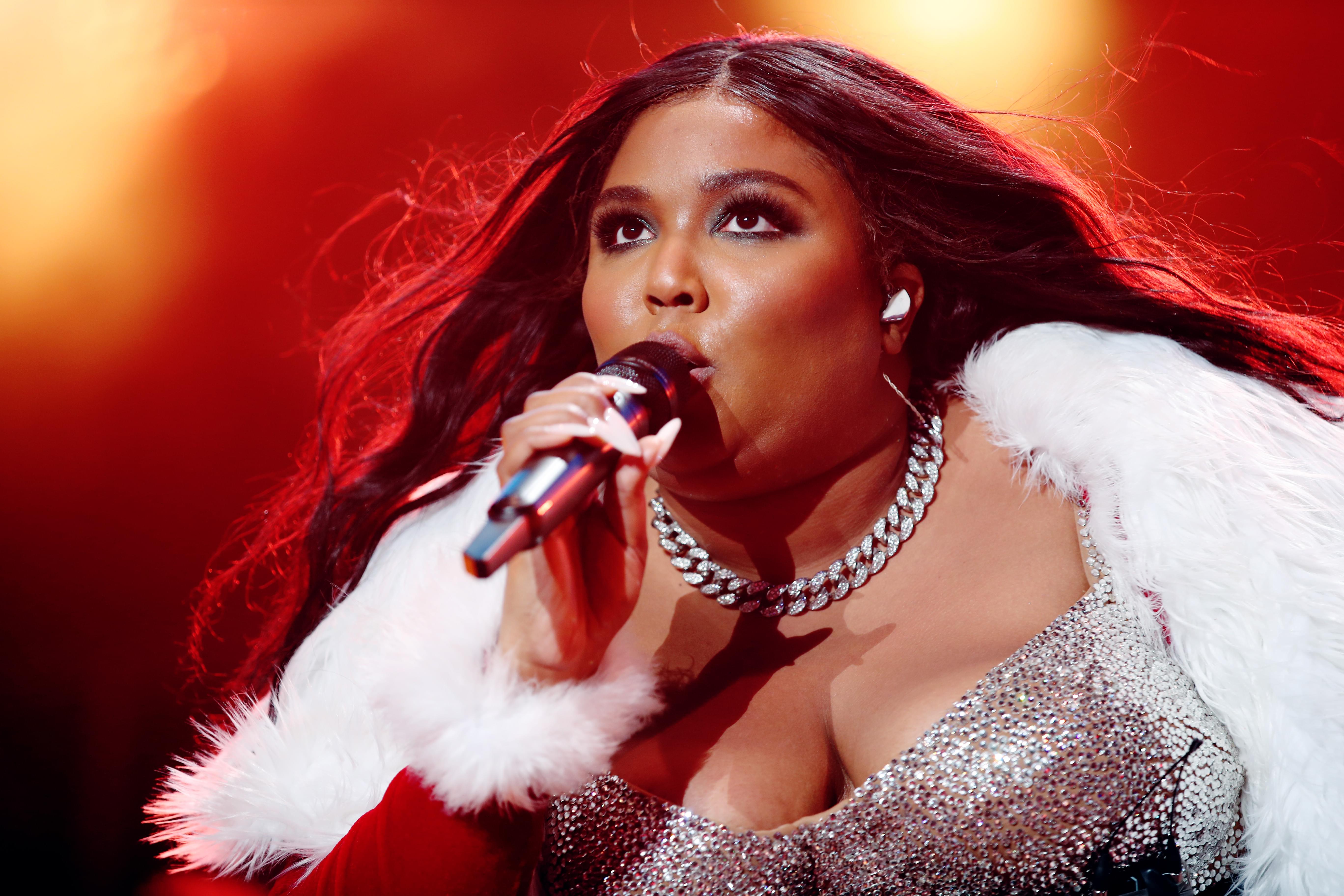 Lizzo Fires Back At Troll Who Says She’s Famous Due To “Obesity Epidemic in America”